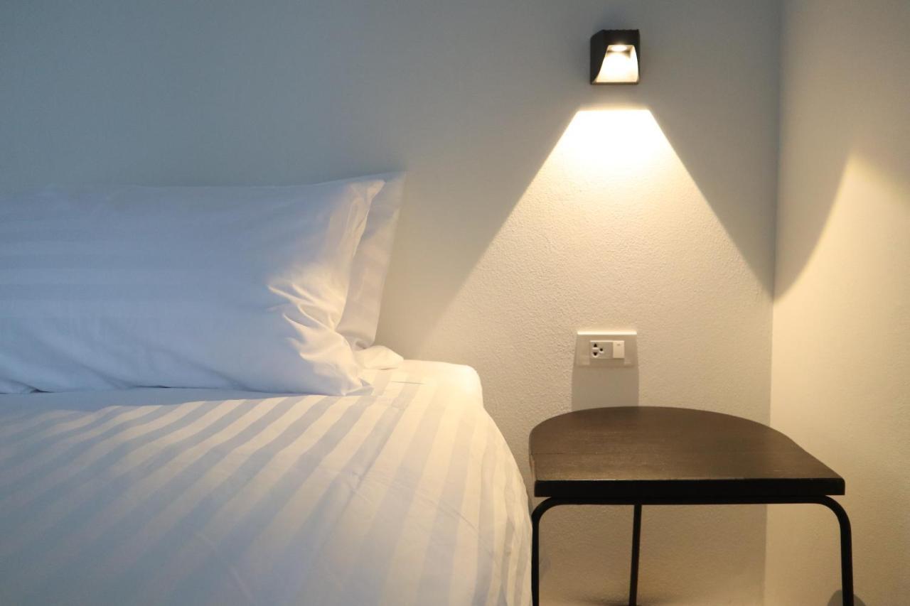 Goodnight Poshtel + Free Netflix Hat Yai Exterior foto