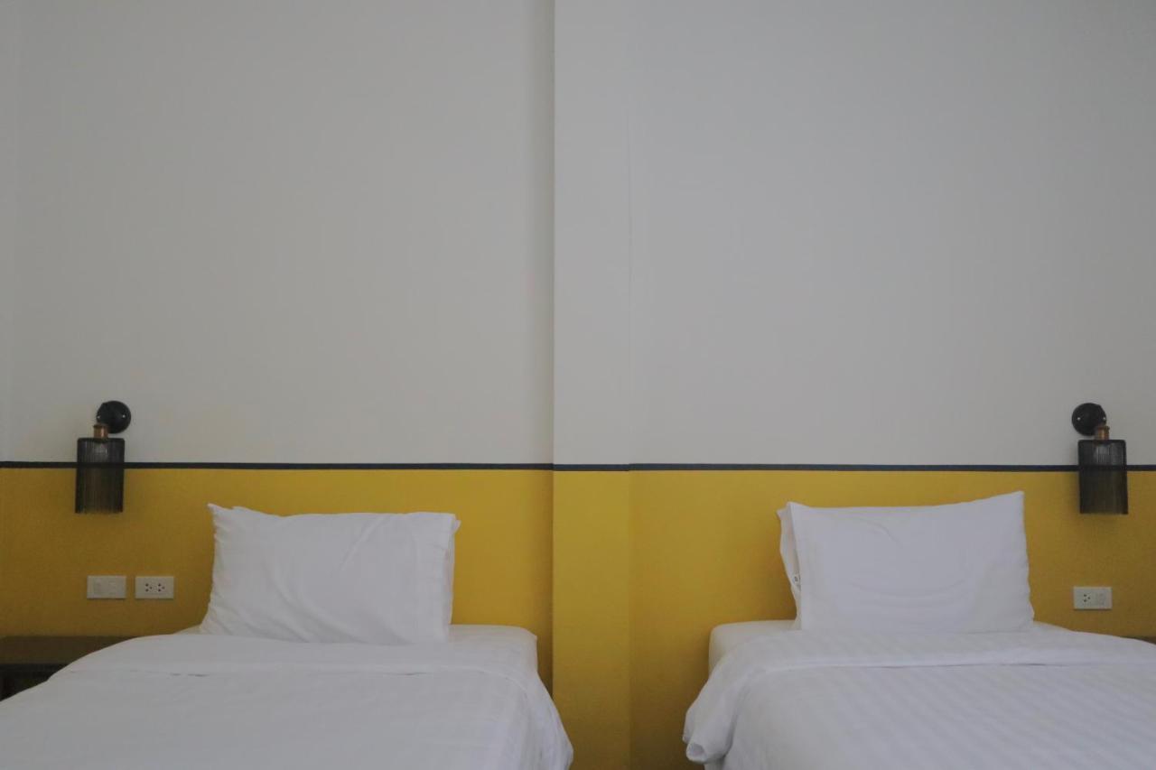 Goodnight Poshtel + Free Netflix Hat Yai Exterior foto