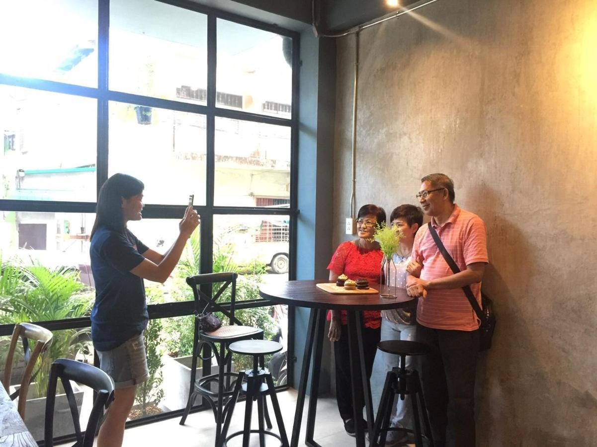 Goodnight Poshtel + Free Netflix Hat Yai Exterior foto